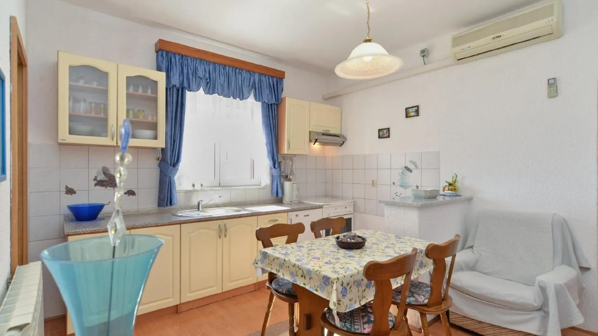 Ferienwohnung Fuer 4 Personen Ca 55 Qm In Liznjan, Istrien Suedkueste Von Istrien 0*,  Hırvatistan